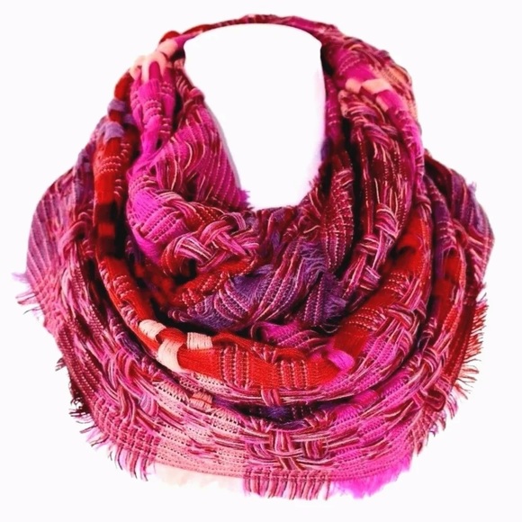 Lattice Weave Pink Purple Infinity Scarf - Picture 5 of 5